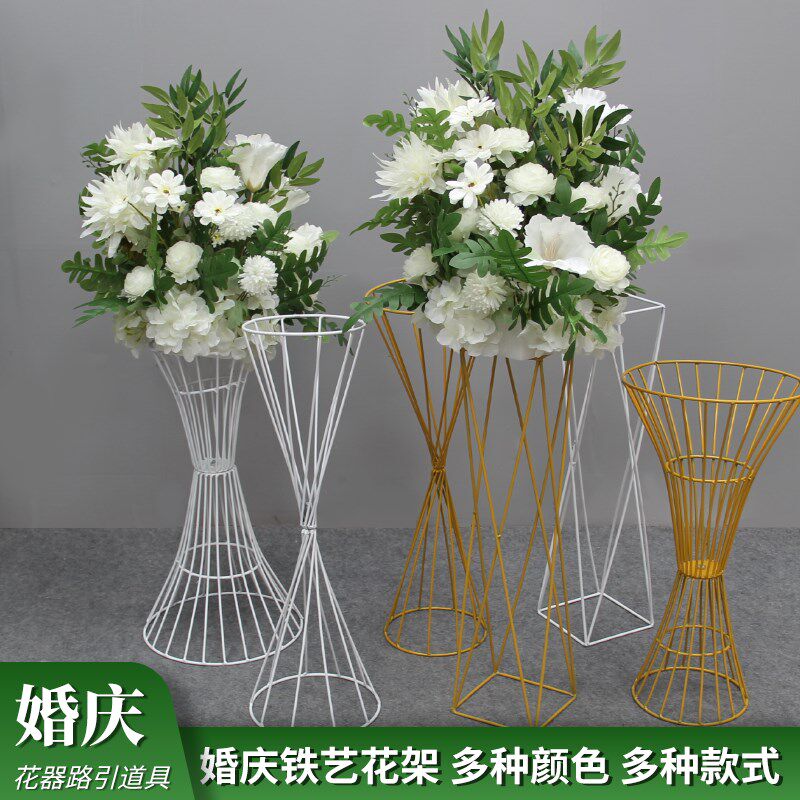 铁艺几何镂空花瓶摆件金色蛮腰花器 婚礼桌摆花器婚庆道具路引花