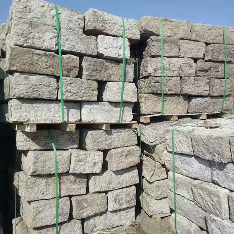 民间旧石材古建老石块青石垒墙石老铺路石花岗岩旧桥石园林踏步石