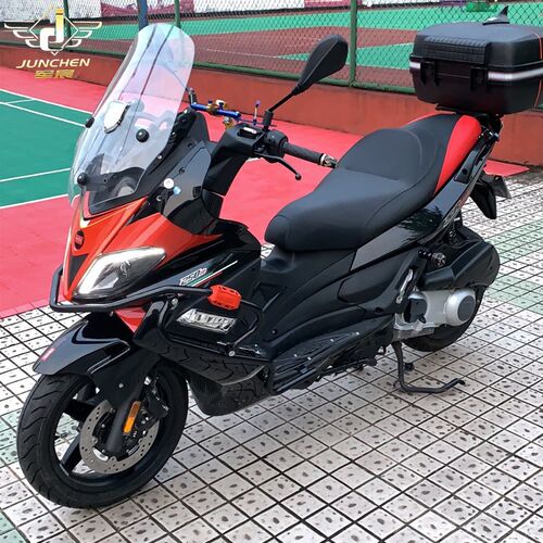 适用于阿普利亚踏板车SRMAX250/300保险杠护杠前包围防摔杠加装改