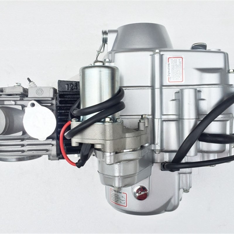 摩托车通用卧式发动机110 125cc内置倒挡无级变速一进一倒发动