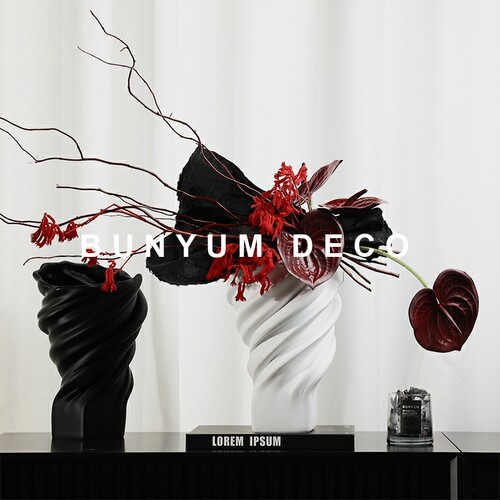 本与家居艺术陶瓷花器样板房间客厅插花氛围感软装饰花瓶餐桌摆件