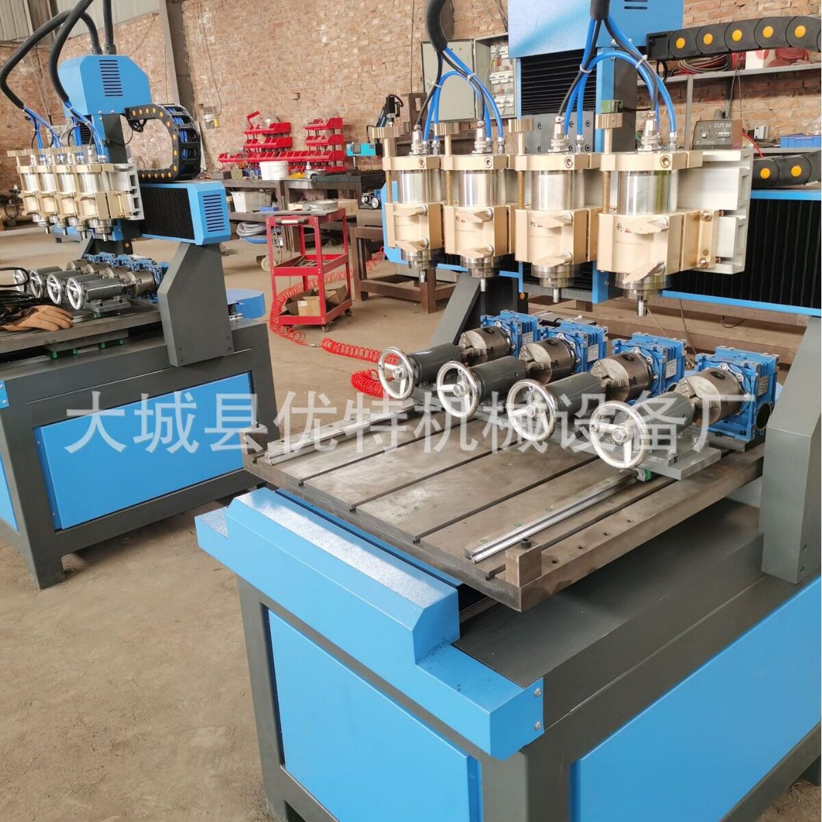 小型四轴数控雕刻机旋转3D立体圆柱弹弓金属陶瓷打孔数控雕刻机
