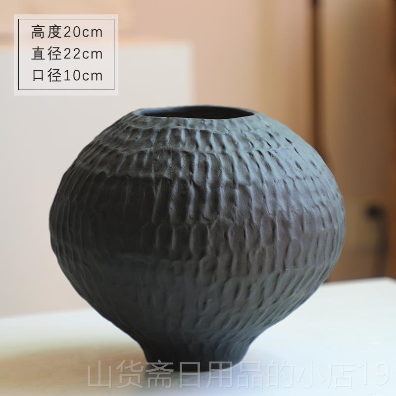 高档侘寂风黑色粗罐陶子新中式复古禅意民陶瓷花瓶摆室件宿茶酒店