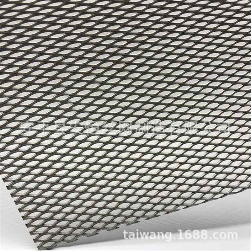 钢电解槽用不孔锈孔板网 1mm厚不锈钢网菱形 3*6mm径不锈钢斜340