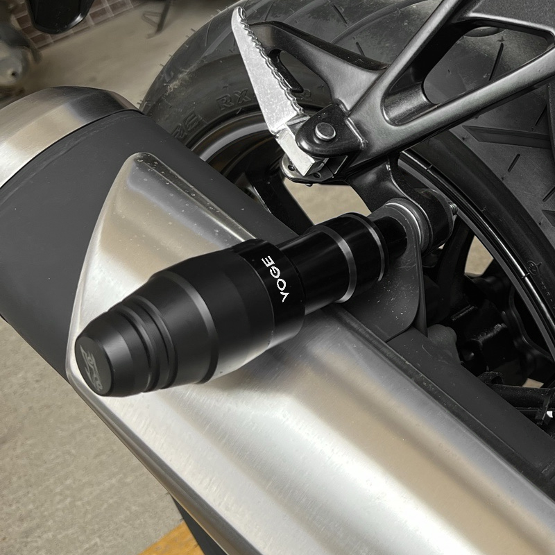 适用VOGE无极300RR/C排气管300R 0 5R后保险胶保护棒