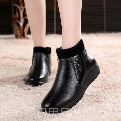 正品人妈妈鞋女冬季鞋加绒老棉鞋防短滑中老年皮鞋靴软平底奶奶保