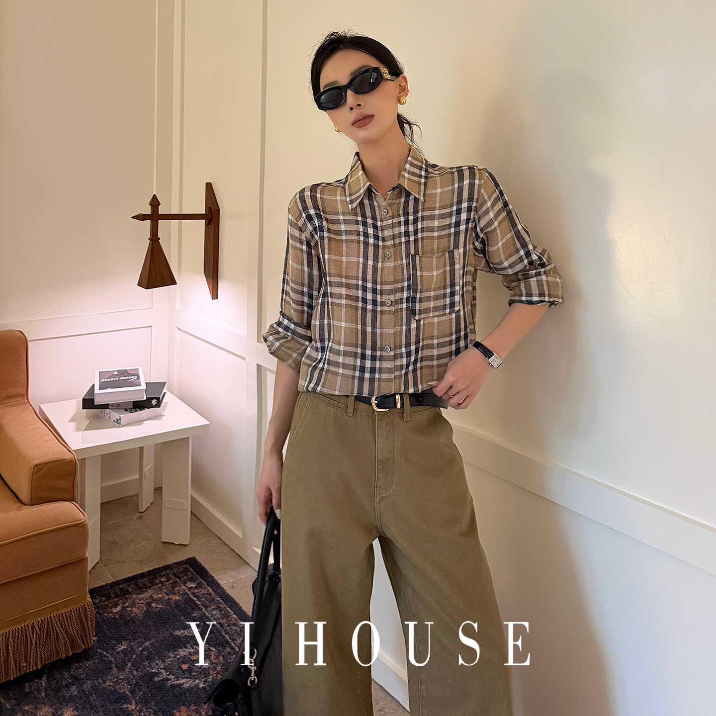 YIHOUSE松弛感复古格子衬衫女亚麻翻领长袖通勤百搭上衣C607Y0102