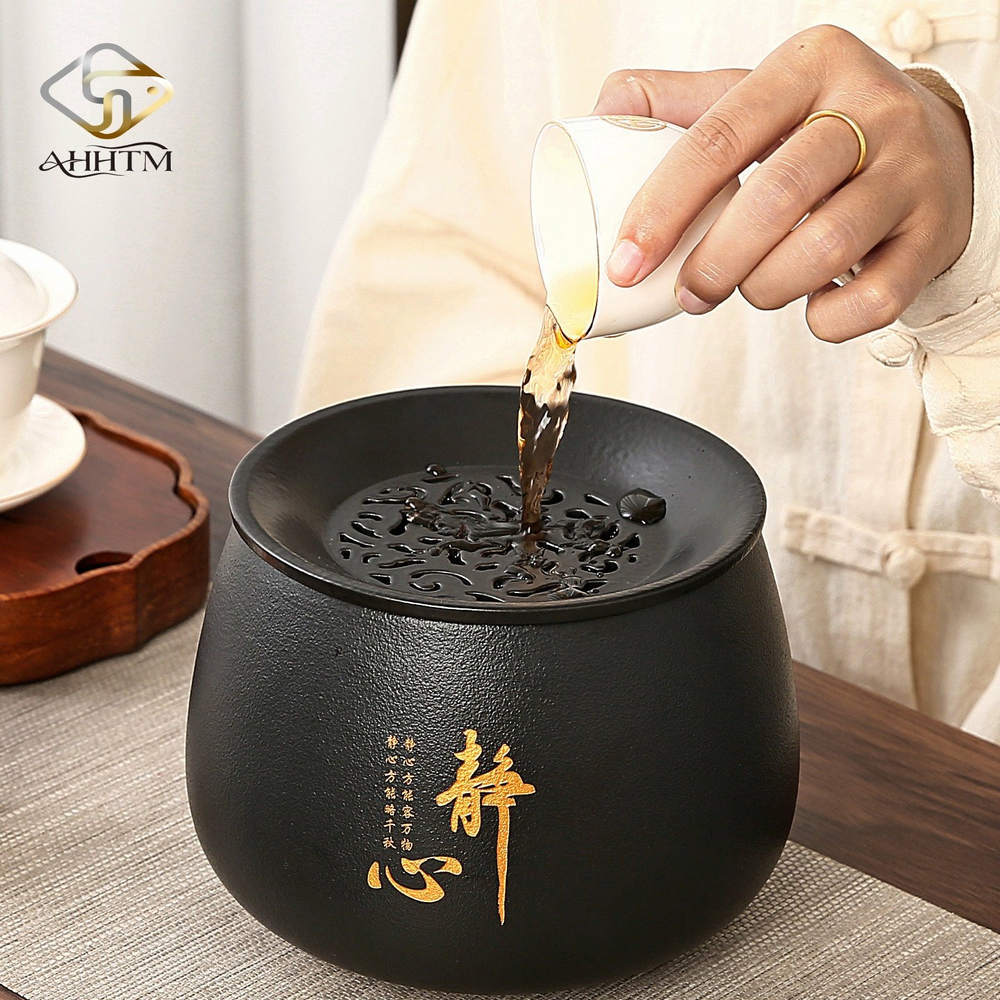 茶渣缸带过滤大号陶瓷茶洗功夫茶具配件镂空排水设计静心茶道用品,餐饮具,茶道/零配,淘宝优惠券,粉丝福利购,淘宝优惠卷