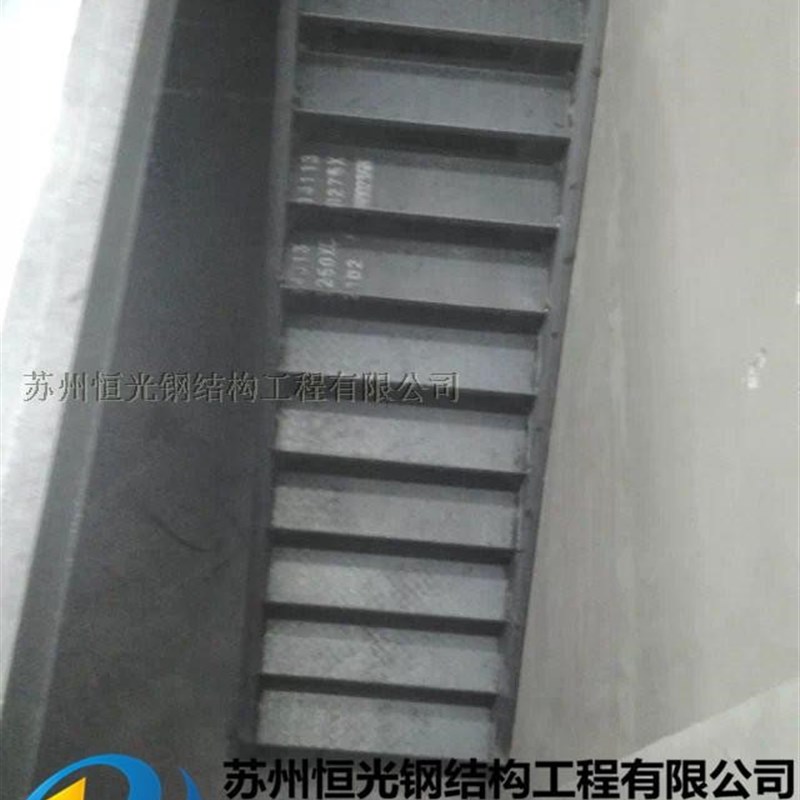 苏州钢结构转角楼梯疏散楼梯室内钢楼梯