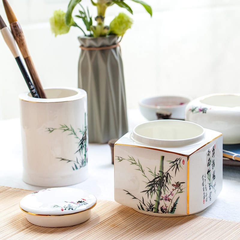骨瓷礼品陶瓷创意办公室茶杯带盖水杯茶叶罐烟缸笔筒笔洗文房用具
