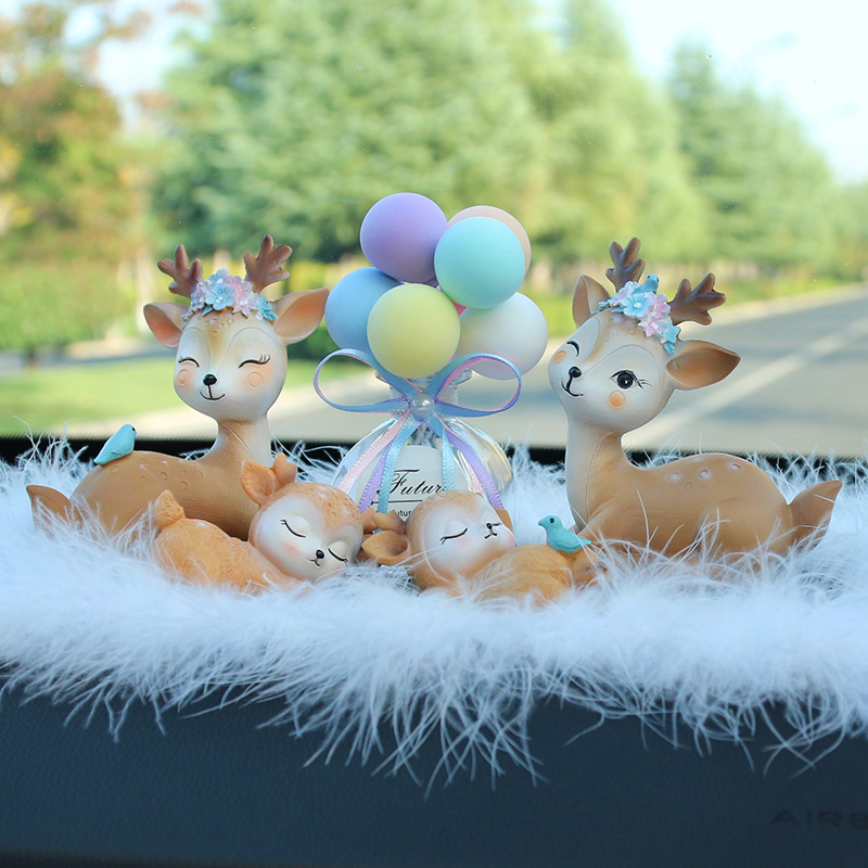 一路平安鹿中控台装饰汽车摆件创意个性漂亮车载可爱男女车内饰品