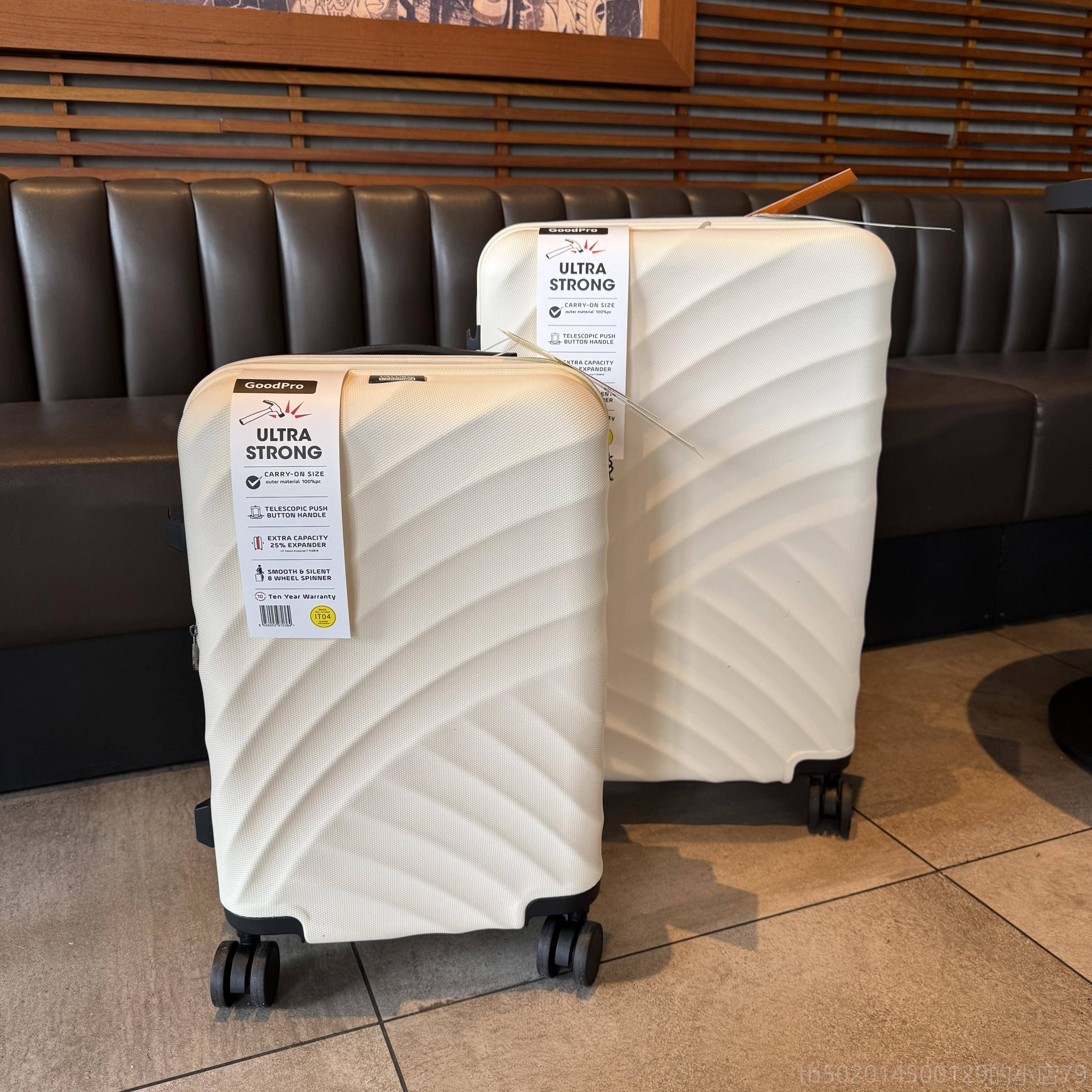 高档质感棒！出口行日本登机拉杆万箱24向轮2寸密码李8旅行箱纯pc