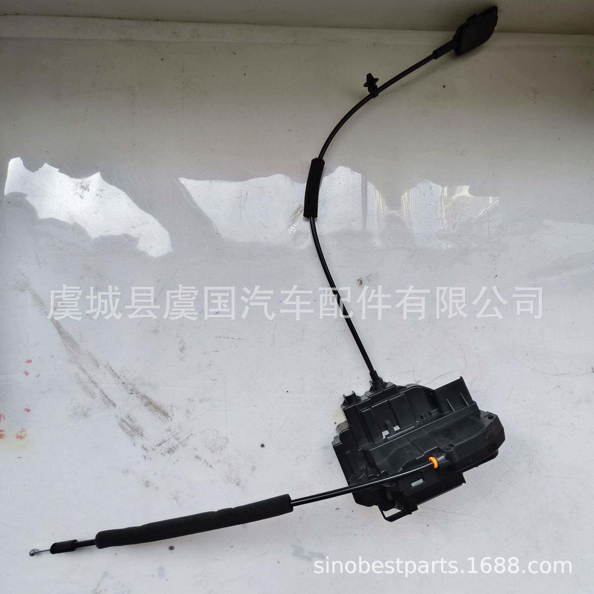 右前门锁机 805020009R 6225631996 4419256 8050300Q1K