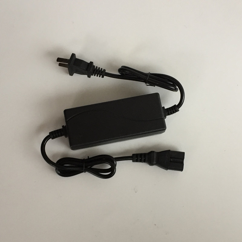 农用八角电动喷雾器 电动洗车器 打药机配件 12V方口充电器