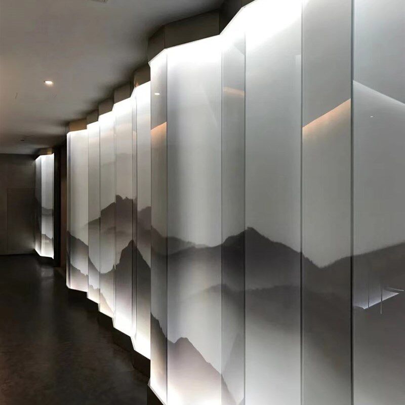 定做超白隔断玄关屏风夹胶艺术玻璃夹丝钢化夹画夹娟工艺连绵山水