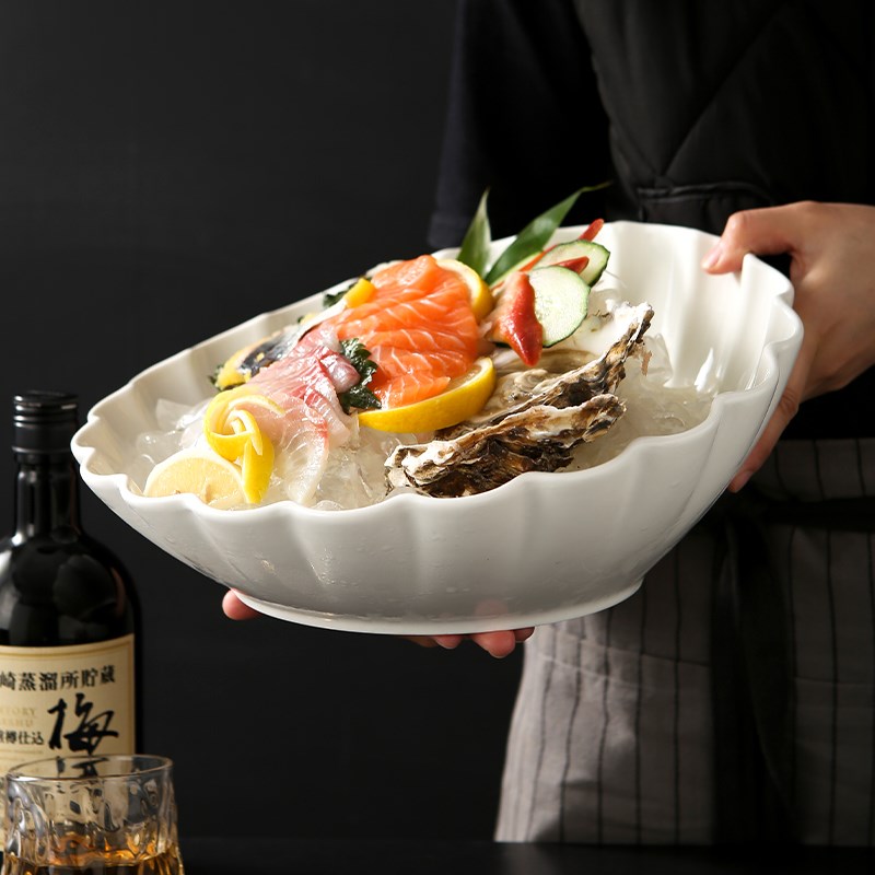 纯白陶瓷刺身盛器鱼生冰盘意境菜餐具海鲜碗西餐大号刺身斜口碗