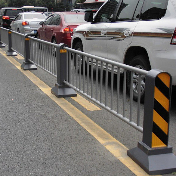 城市道路护栏机非隔离护栏小区停车场隔离栏马路人行道中央隔离栏