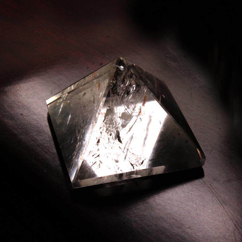 天然白水晶金字塔摆件能量水晶能量发生器家居摆件