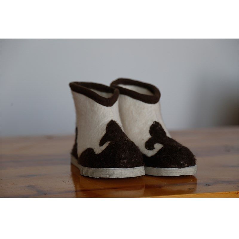 乐乐玛牛绒手工羊毛毡长腰靴子