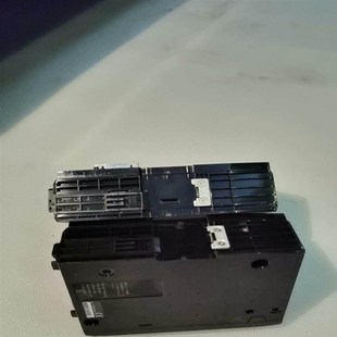 本吧电子 KEYENCE DC20E三 DC21E两个