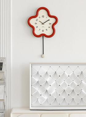 TYOS289wozo约om屋准奶油风代简挂钟客时尚厅摇摆钟表花朵现装饰