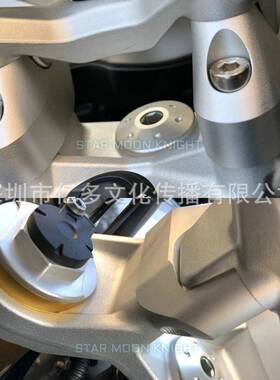 适用于宝马R100RSR12立50RS摩车托车把管夹2延长车R1200RS把加高