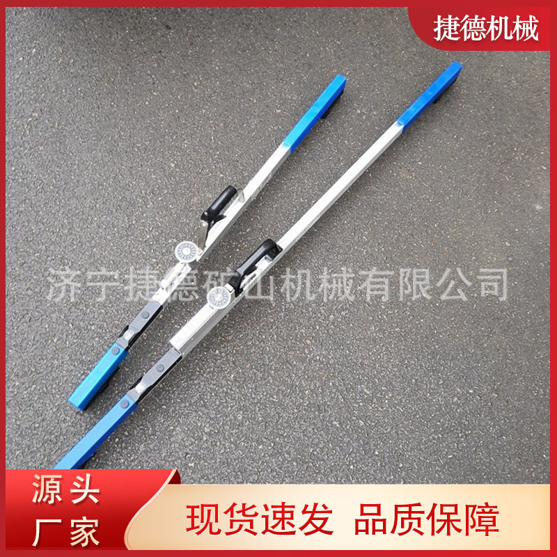 现货铁路用数显轨距尺1435