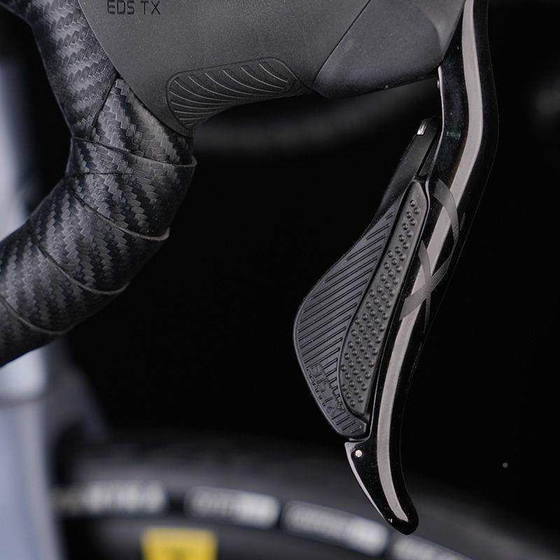 UGO拜欧克碳纤维公路自竞行车24风速电变油碟破公路车破风速自行,自行车/骑行装备/零配件,公路自行车,淘宝优惠券,粉丝福利购,淘宝优惠卷