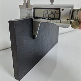 1天2厚通体黑色石瓷砖板岩440面PC砖纯黑仿石英石砖凹凸哑光墙脉