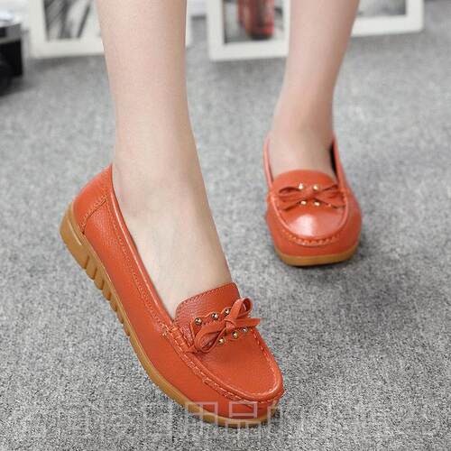 高档妈春秋豆豆鞋女真底皮舒适牛皮筋底中老年鞋休闲百搭平妈单鞋