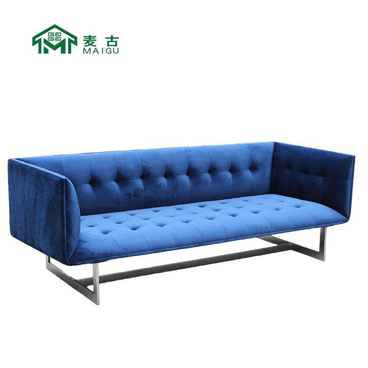 麦CLBs客ofa爱计德华简约现代厅工作室设师轻奢三人沙古发