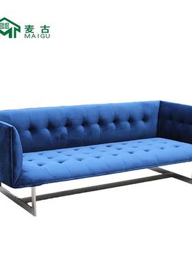 麦CLBs客ofa爱计德华简约现代厅工作室设师轻奢三人沙古发