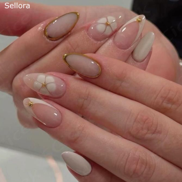 Sellora简约风花朵海莉穿戴甲手工中长款美甲绝美高级杏仁指甲