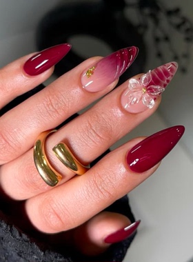 新年红色雕花海莉穿戴甲手工中长简约老钱美甲高级绝美杏仁指甲
