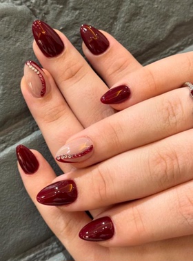 新年红色海莉穿戴甲手工中长简约老钱美甲高级绝美杏仁指甲