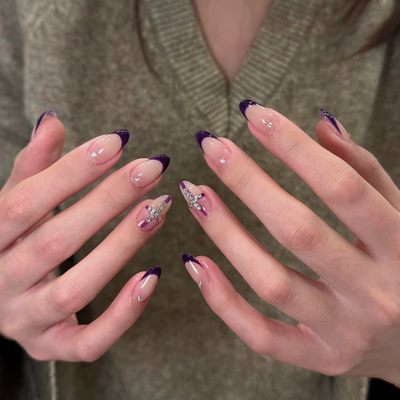 紫色法式简约穿戴甲纯手工中长海莉老钱白女美甲高级绝美杏仁指甲