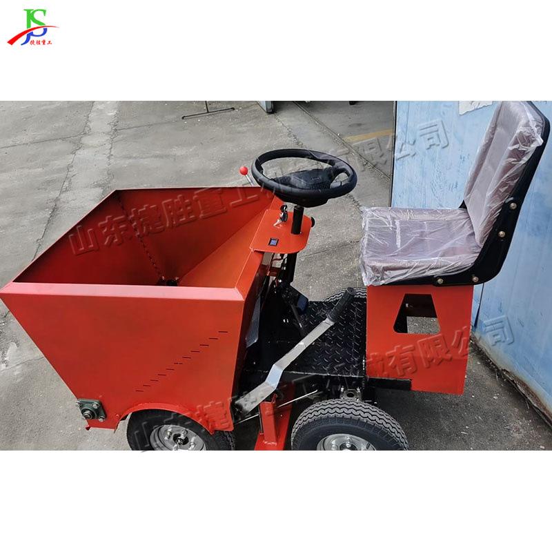 型座小驾式冲砂草机电动梳铺砂刷草机座驾填式草坪235颗粒充机