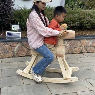 新腐实木摇马碳化装木摇SYU摇椅款防成人民宿饰儿童幼儿园户外玩