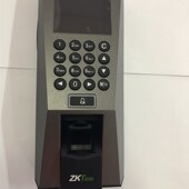 ZKTeco中控智慧考勤门禁一体机F18指纹门禁开门机