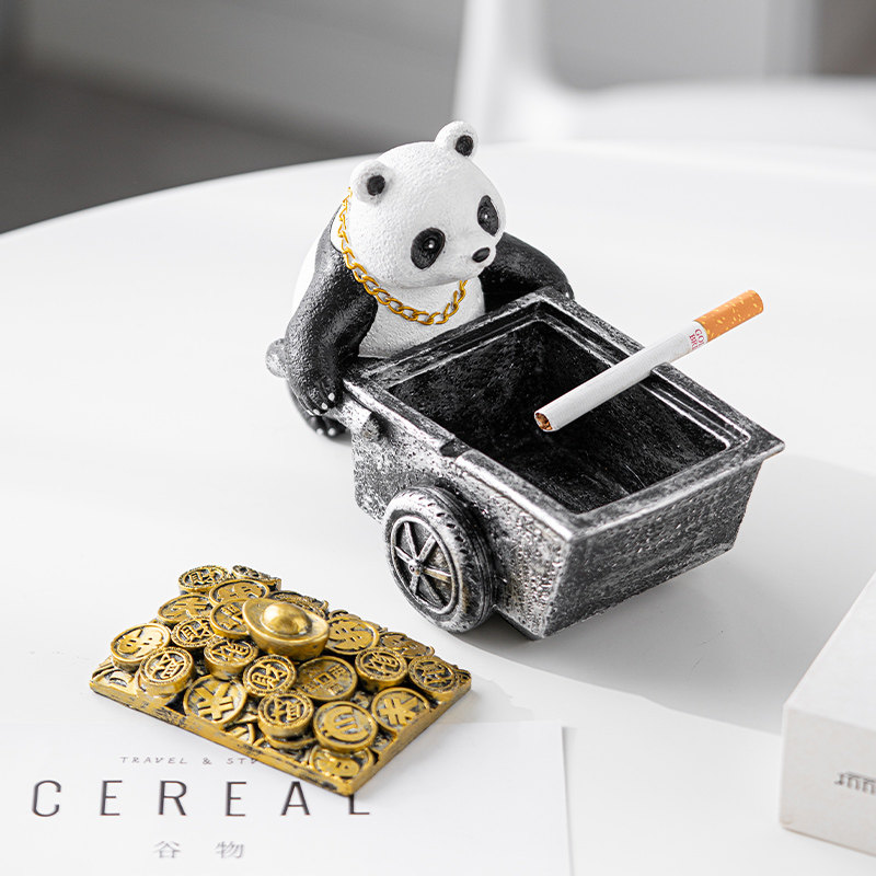 熊猫烟灰缸带盖创意个性潮流防飞灰可爱卡通搞怪家用客厅树脂摆件