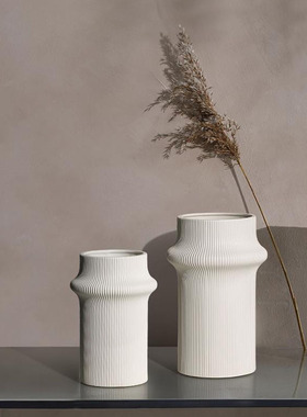 现代简约白色细条纹竹节陶瓷花瓶摆件家居样板间装饰品花器设计师