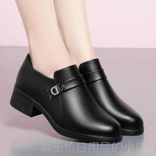 正品0225春季新女款妈妈鞋真皮底女士皮软鞋粗跟深口中年鞋中老年