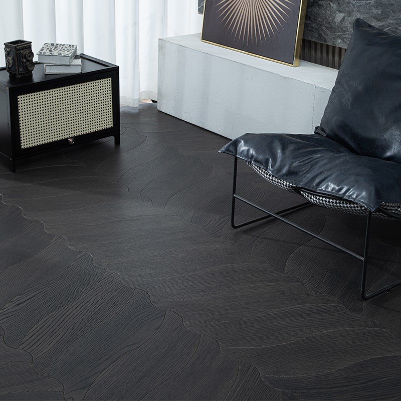 蓝琪佳尔黑胡桃橡木异形拼花大树叶地板实木多层全桦基材地暖地板