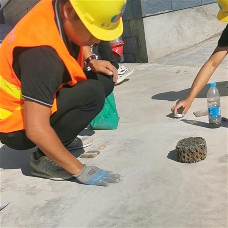 水泥混凝土路面墙裂缝色差修补裂纹无痕处理地面开裂全国修补施工