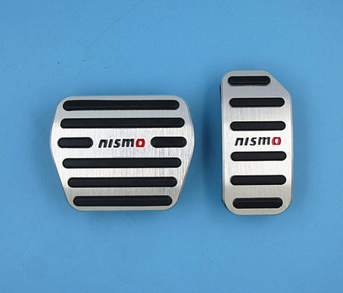适用于骐达/轩逸/蓝鸟/阳光/煞车油门踏板内饰防滑脚踏板改装垫