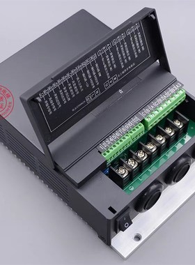 QM酷马变频器Q2000-00-23C 0.KW门机变频器电梯替代通用