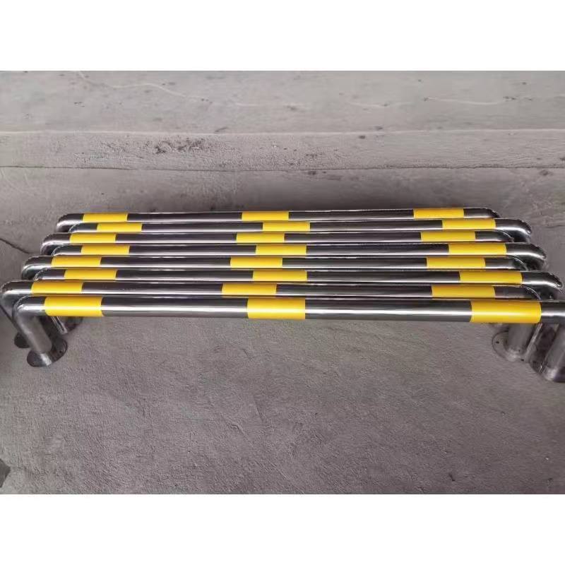 304不锈钢护栏M型钢管挡车器加厚U型护栏防撞路桩防护道路警示柱