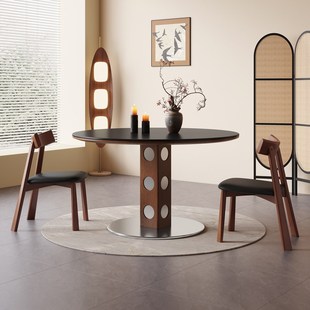 馨佰利伯格岩板餐桌椅2024新款家用小户型圆桌复古风黑胡桃小饭桌