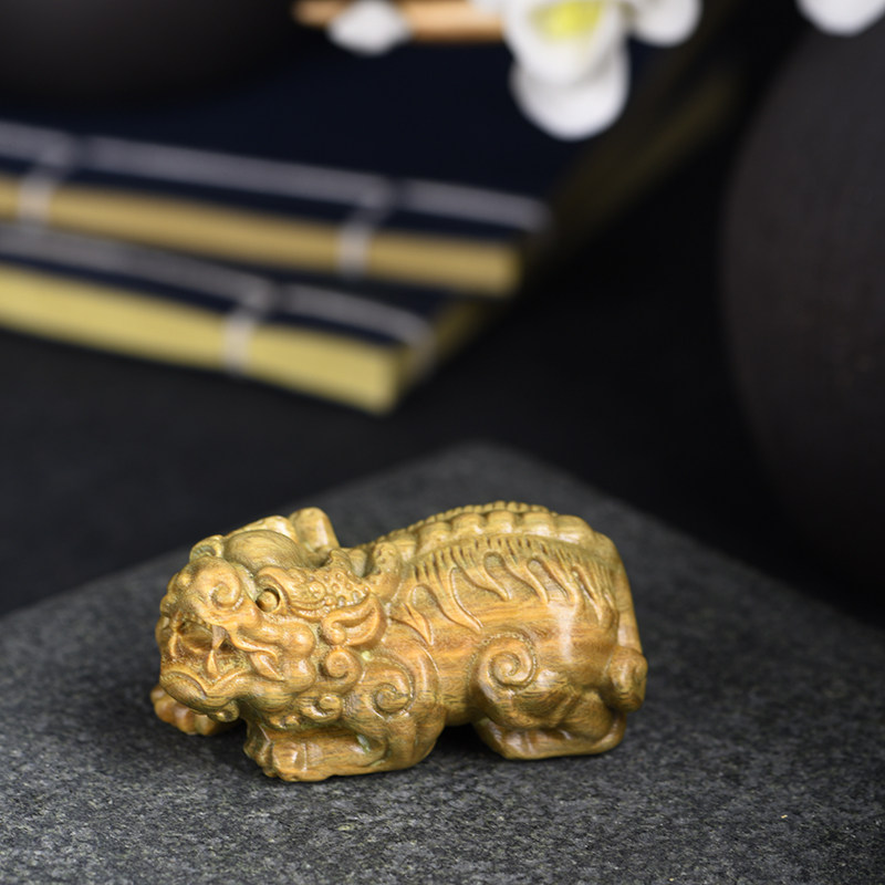 绿檀手把件文玩把玩件貔貅蜥蜴男士随便小工艺品挂件木雕饰品