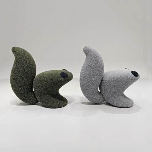 定座型棉小松鼠儿休童座WWX骑客厅艺术摆装饰品网红设计师创意件